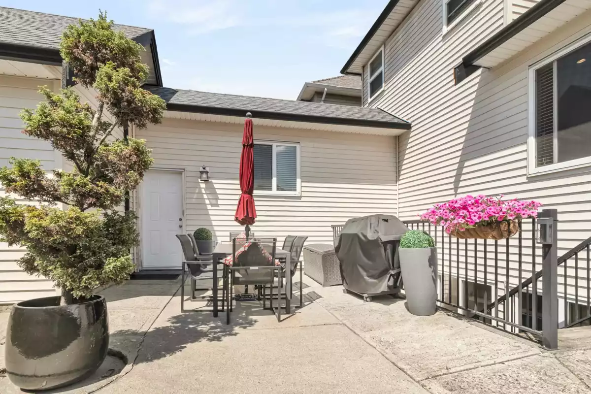 Loft / Bonus Room Photo of 6925 196 Street, Surrey, BC