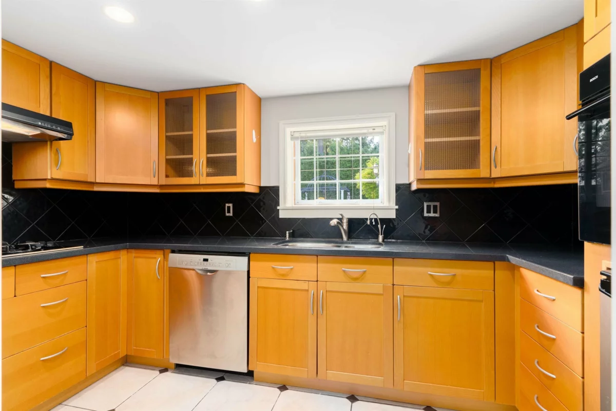 Primary Bedroom Photo of 6361 Granville Street, Vancouver, BC