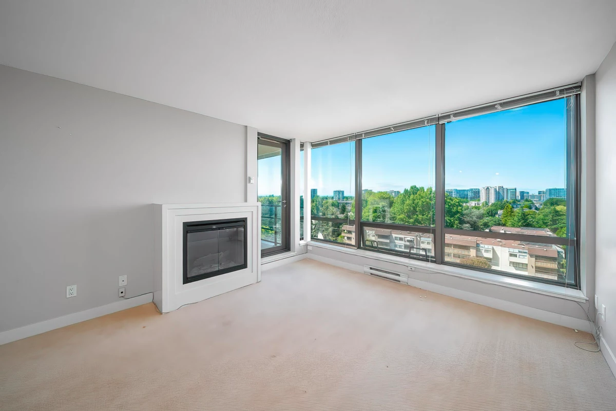 Dining Area Photo of 1102 9188 Cook Road, Richmond, BC