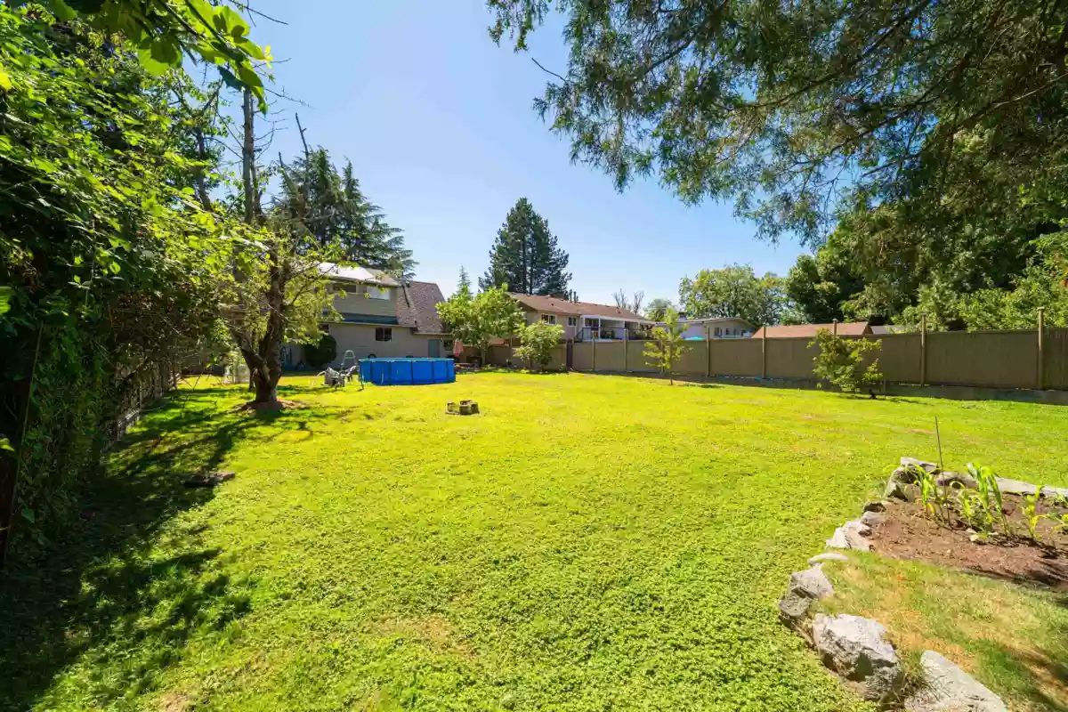 Basement Recreation Room Photo of 6131 Blundell Road, Richmond, BC