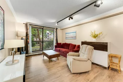 126 8460 Lansdowne Road, Richmond, BC, Richmond — Apartment/Condo for sale
