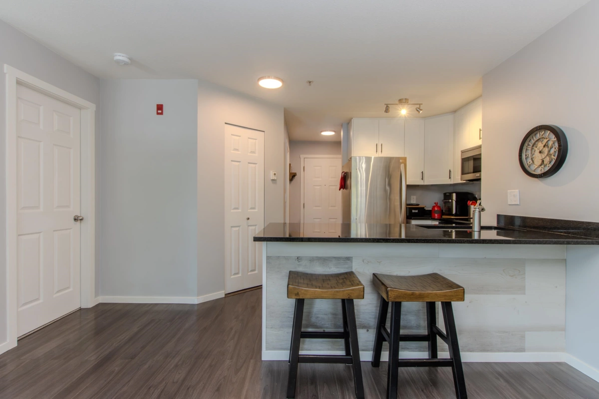 Dining Area Photo of C211 40140 Willow Crescent, Squamish, BC
