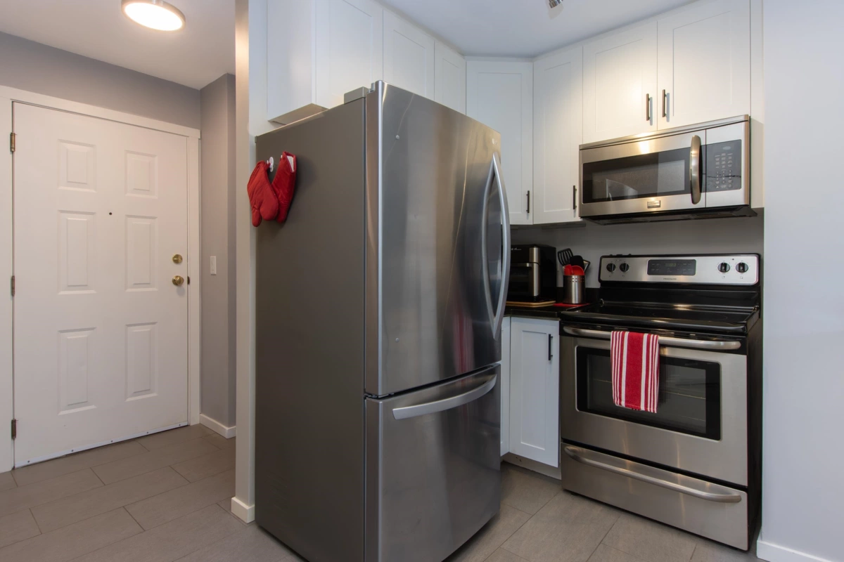 Living Room Photo of C211 40140 Willow Crescent, Squamish, BC