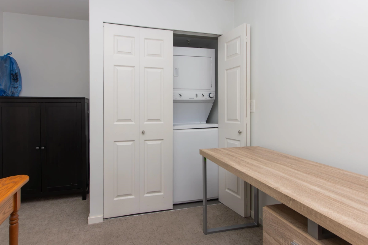 Walk-In Closet Photo of C211 40140 Willow Crescent, Squamish, BC