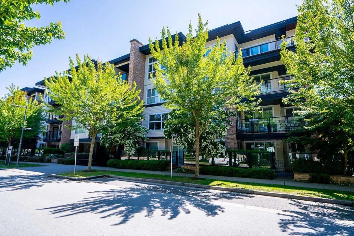 Hallway Photo of 207 5928 Birney Avenue, Vancouver, BC