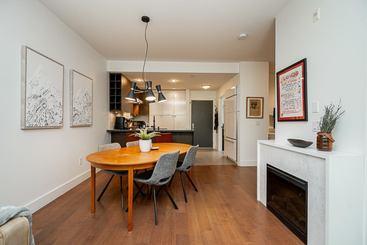 Living Room Photo of 207 5928 Birney Avenue, Vancouver, BC