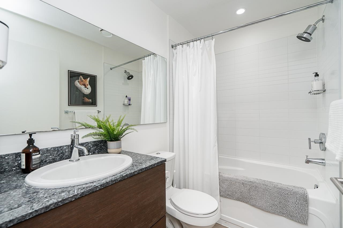 Mudroom Photo of 207 5928 Birney Avenue, Vancouver, BC