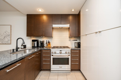 207 5928 Birney Avenue, Vancouver, BC, Vancouver — Apartment/Condo for sale