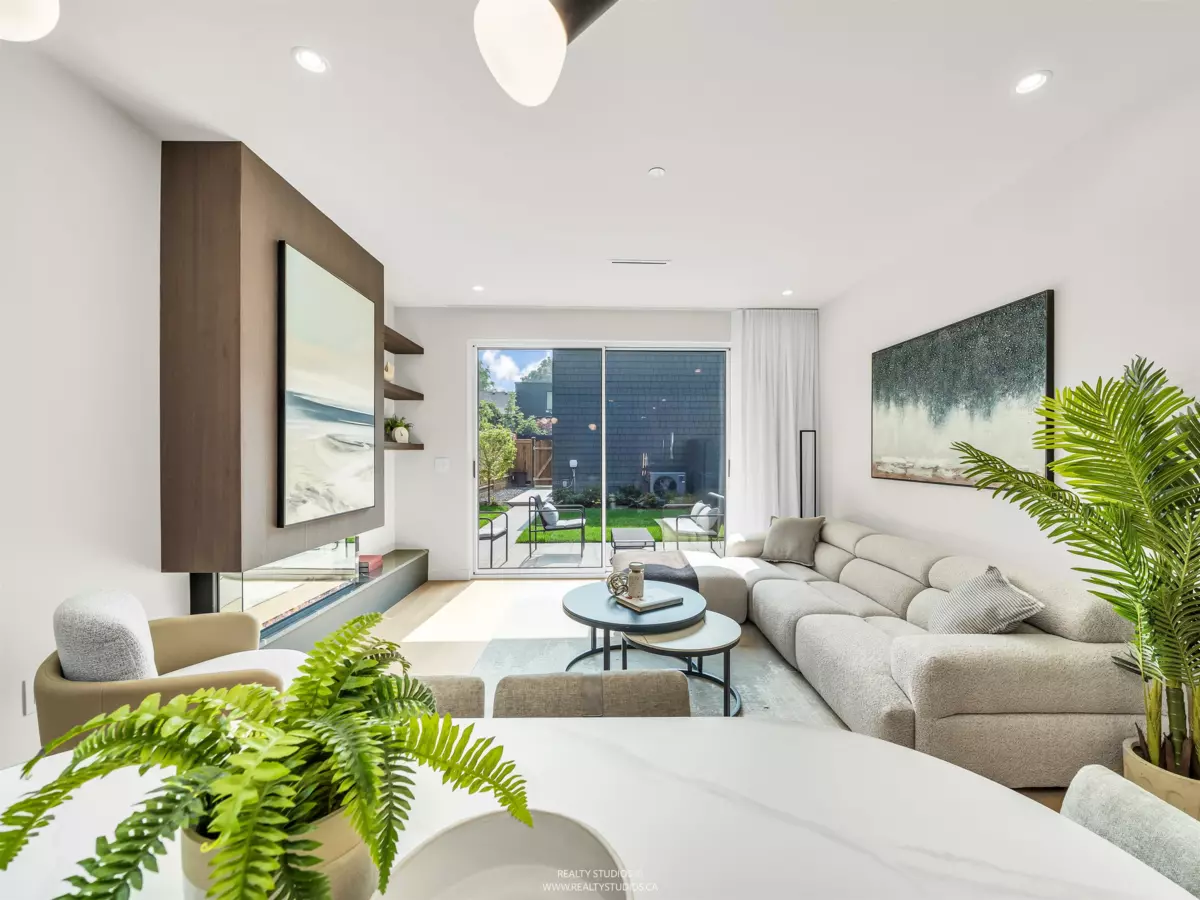 Bedroom 4 Photo of 1 1120 E 23rd Avenue, Vancouver, BC