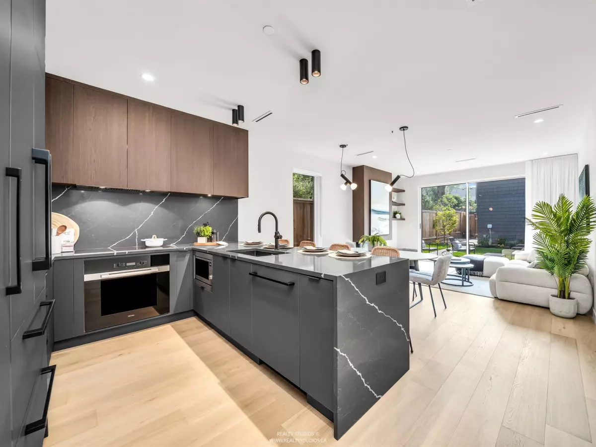 Breakfast Nook Photo of 1 1120 E 23rd Avenue, Vancouver, BC