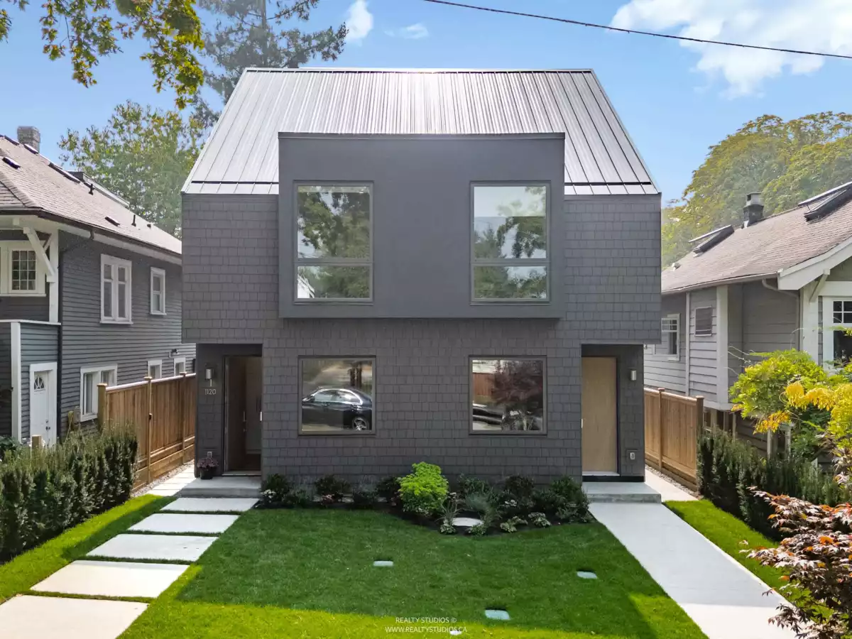 Exterior Front Photo of 1 1120 E 23rd Avenue, Vancouver, BC