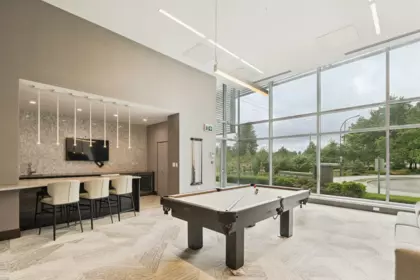Swimming Pool Photo of 3408 2388 Madison Avenue, Richmond, BC