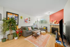 201 1868 W 8th Avenue, Vancouver, BC