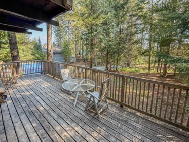 Kitchen Photo of 8232 Alpine Way, Whistler, BC