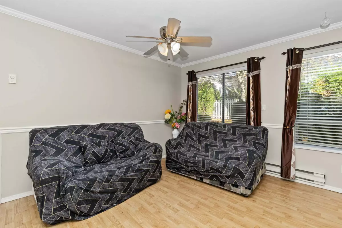 Family Room Photo of 53 31255 Upper Maclure Drive, Abbotsford, BC