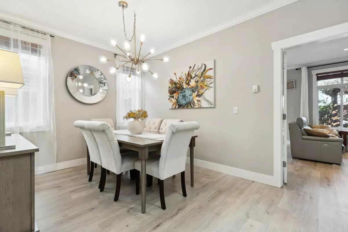 Breakfast Nook Photo of 4731 Duncliffe Road, Richmond, BC