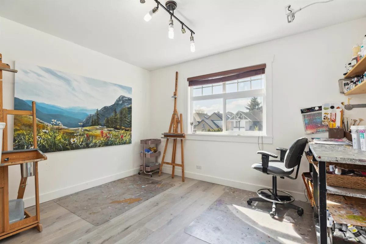 Garden / Landscaping Photo of 4731 Duncliffe Road, Richmond, BC