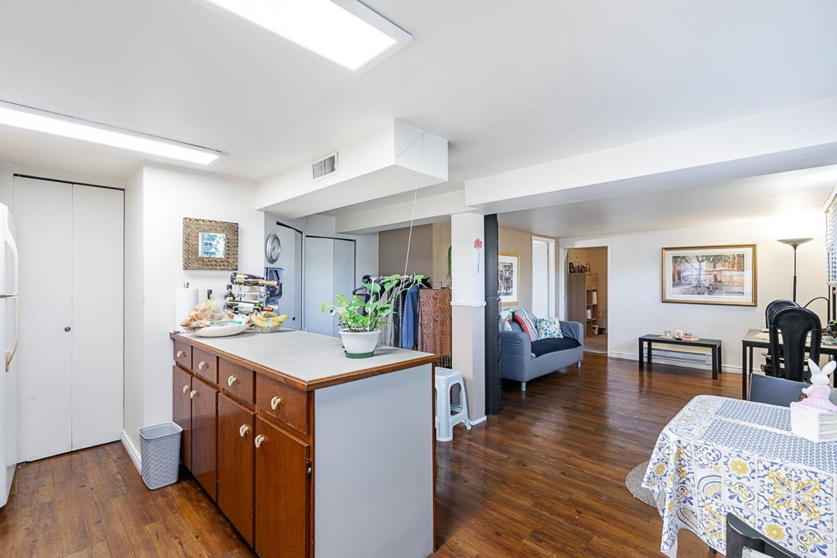 Backyard Photo of 349-351 Cumberland Street, New Westminster, BC