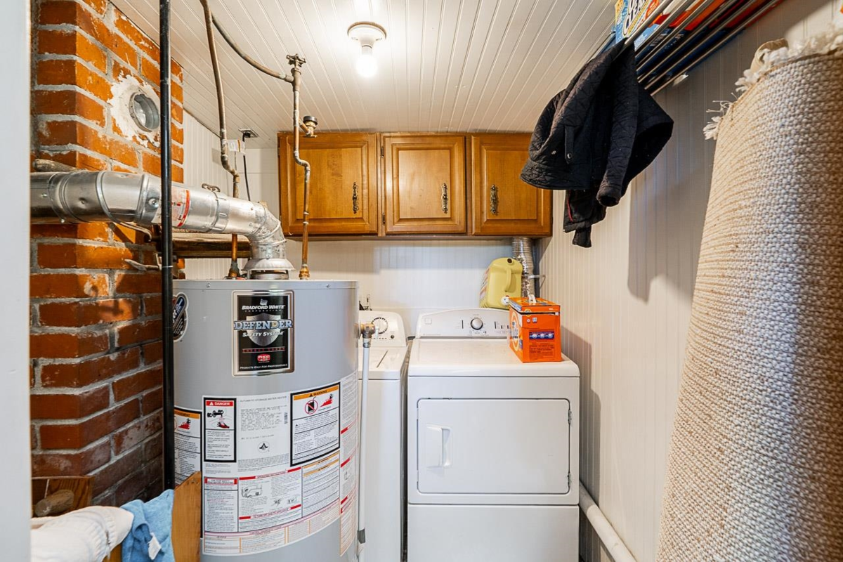 Bedroom 4 Photo of 349-351 Cumberland Street, New Westminster, BC