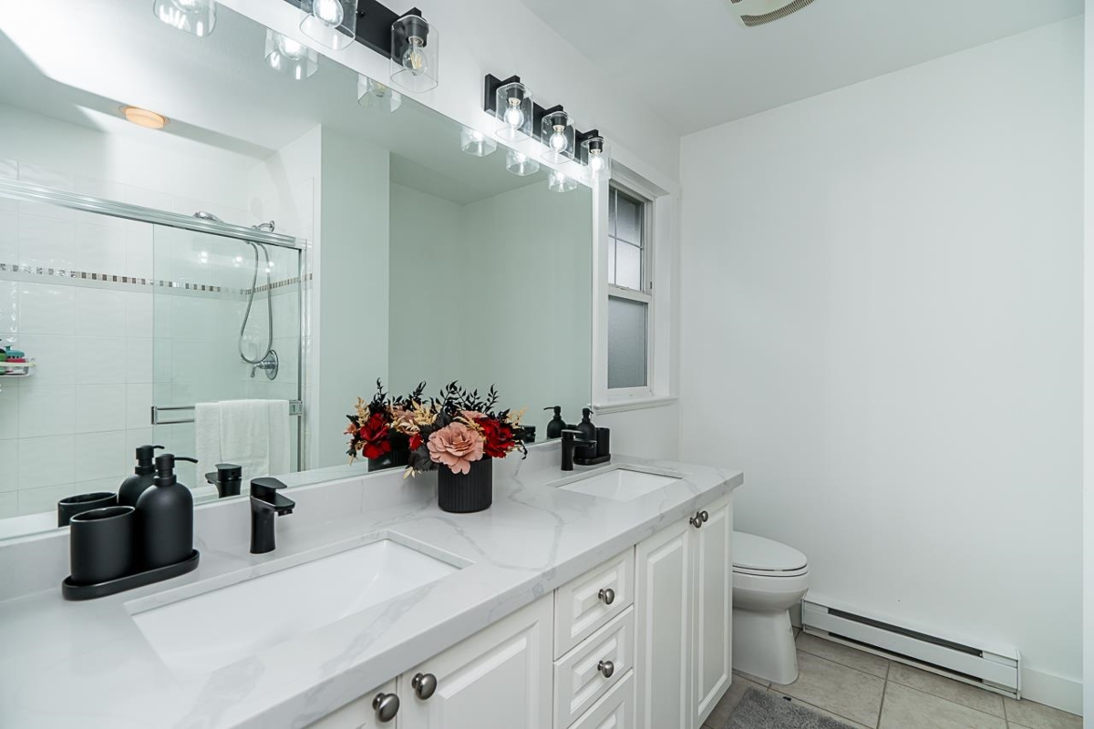 Office / Den Photo of 34 6568 193b Street, Surrey, BC