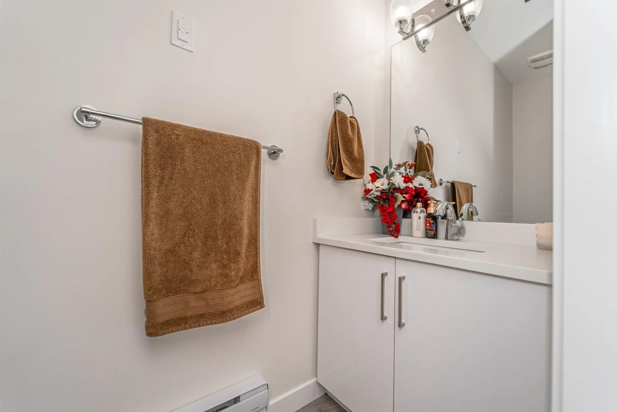 Powder Room Photo of 12 3323 Rockhill Place, Abbotsford, BC