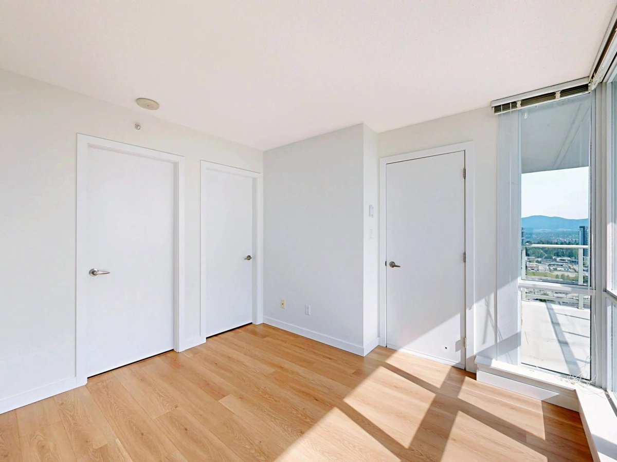 Bedroom 3 Photo of 3507 13688 100 Avenue, Surrey, BC