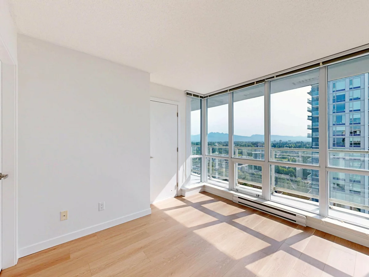Bedroom 4 Photo of 3507 13688 100 Avenue, Surrey, BC