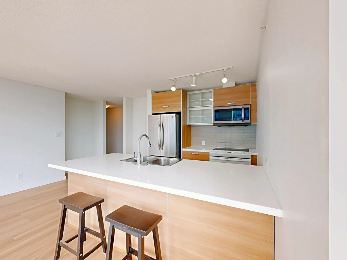 Garage Interior Photo of 3507 13688 100 Avenue, Surrey, BC