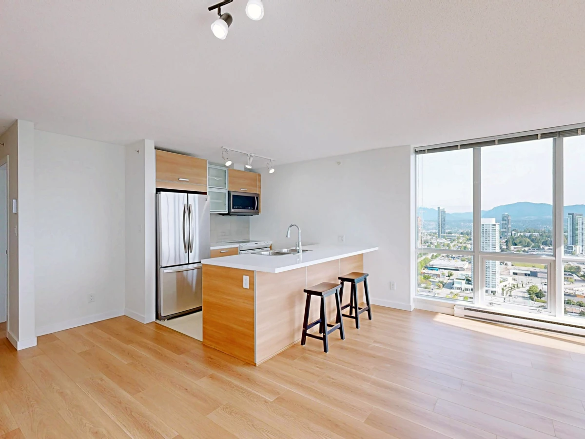 Hallway Photo of 3507 13688 100 Avenue, Surrey, BC