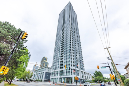 2001 6468 Willingdon Avenue, Burnaby, BC, Burnaby — Apartment/Condo for sale