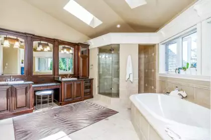 Basement Recreation Room Photo of 13356 26 Avenue, Surrey, BC
