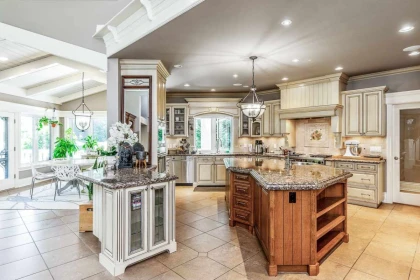 Breakfast Nook Photo of 13356 26 Avenue, Surrey, BC