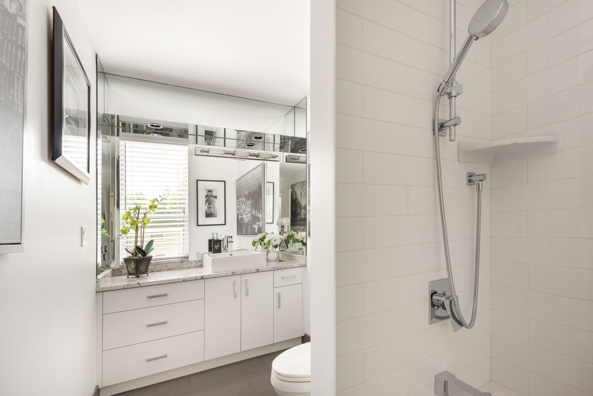 Outdoor Patio Photo of 4729 Woodburn Road, West Vancouver, BC