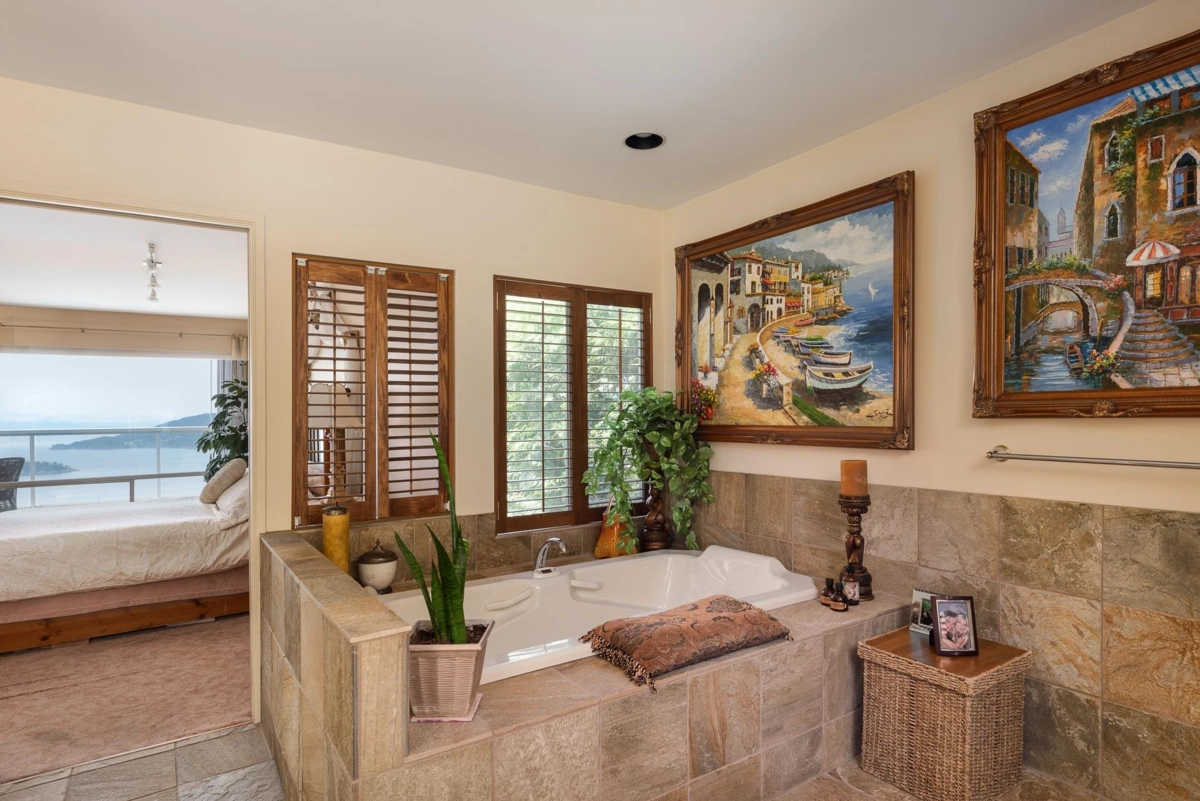 Staircase Photo of 4729 Woodburn Road, West Vancouver, BC