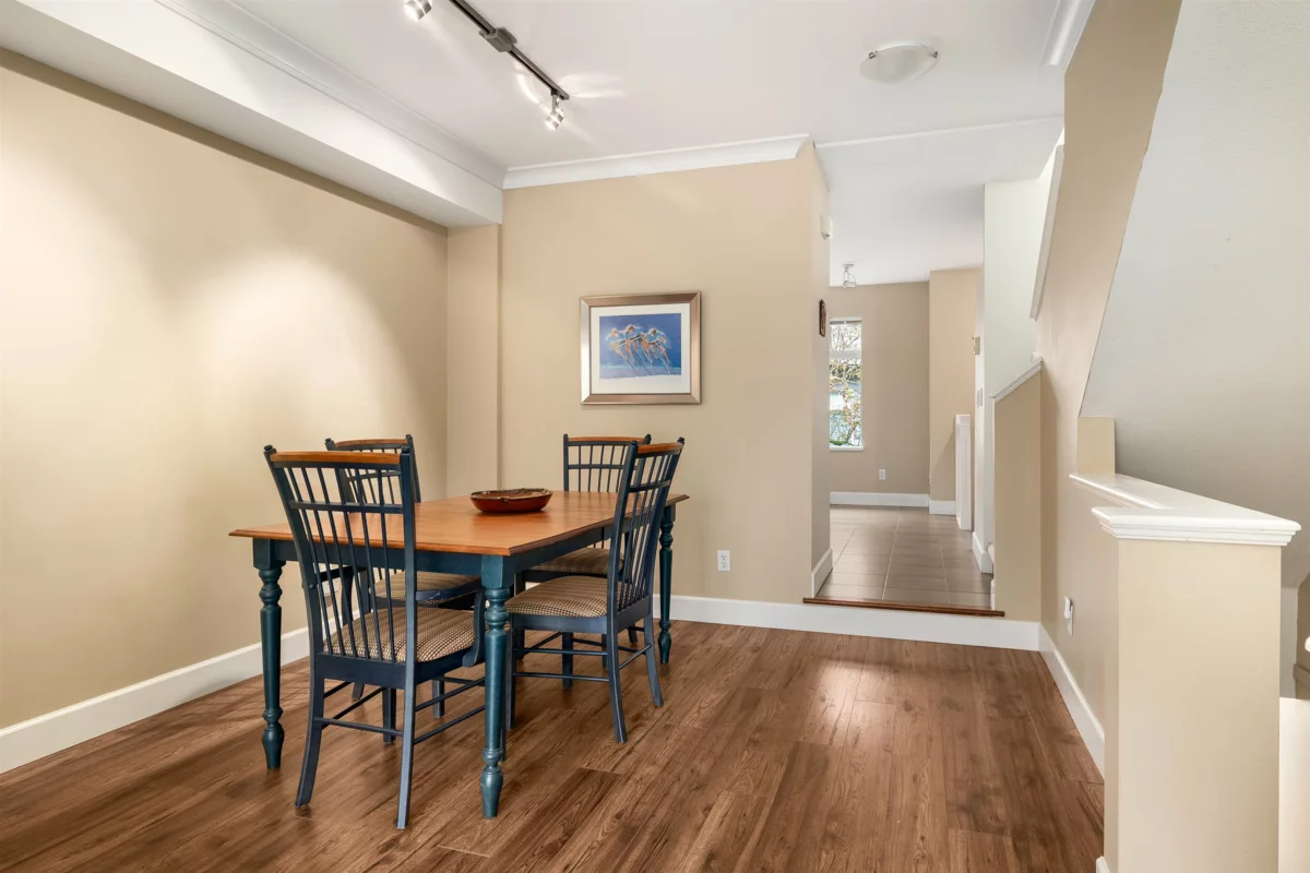 Breakfast Nook Photo of 109 15236 36 Avenue, Surrey, BC