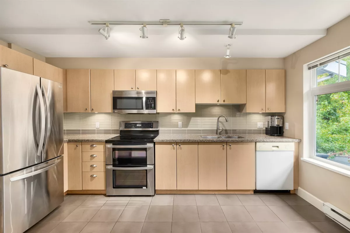 Living Room Photo of 109 15236 36 Avenue, Surrey, BC