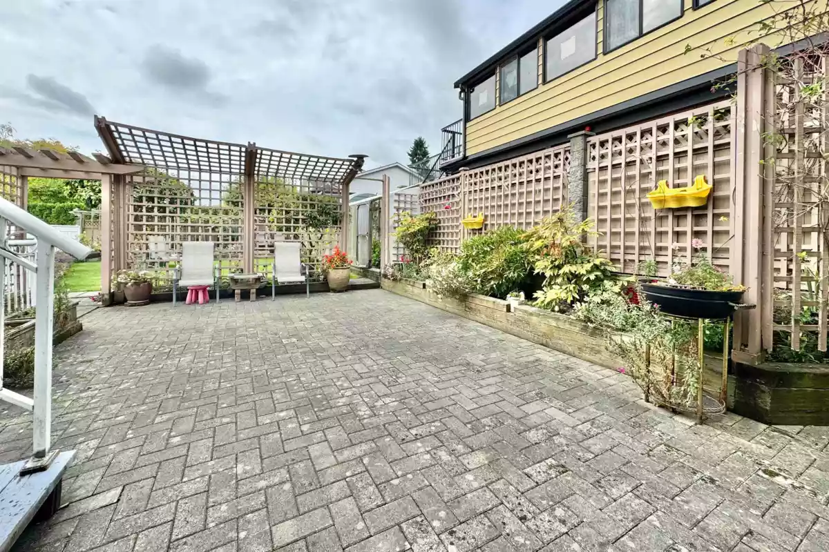 Backyard Photo of 7091 Sussex Avenue, Burnaby, BC