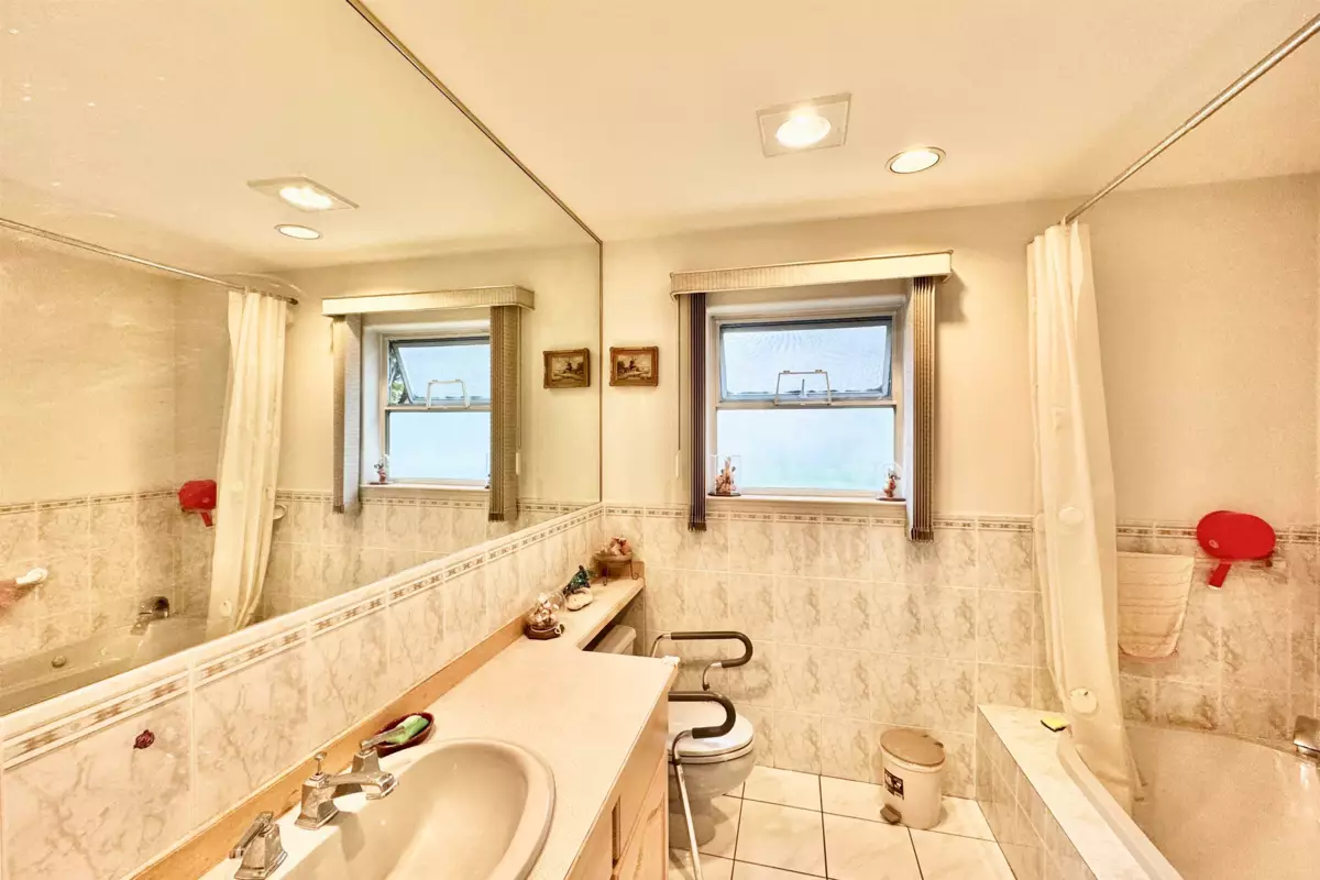 Garage Interior Photo of 7091 Sussex Avenue, Burnaby, BC