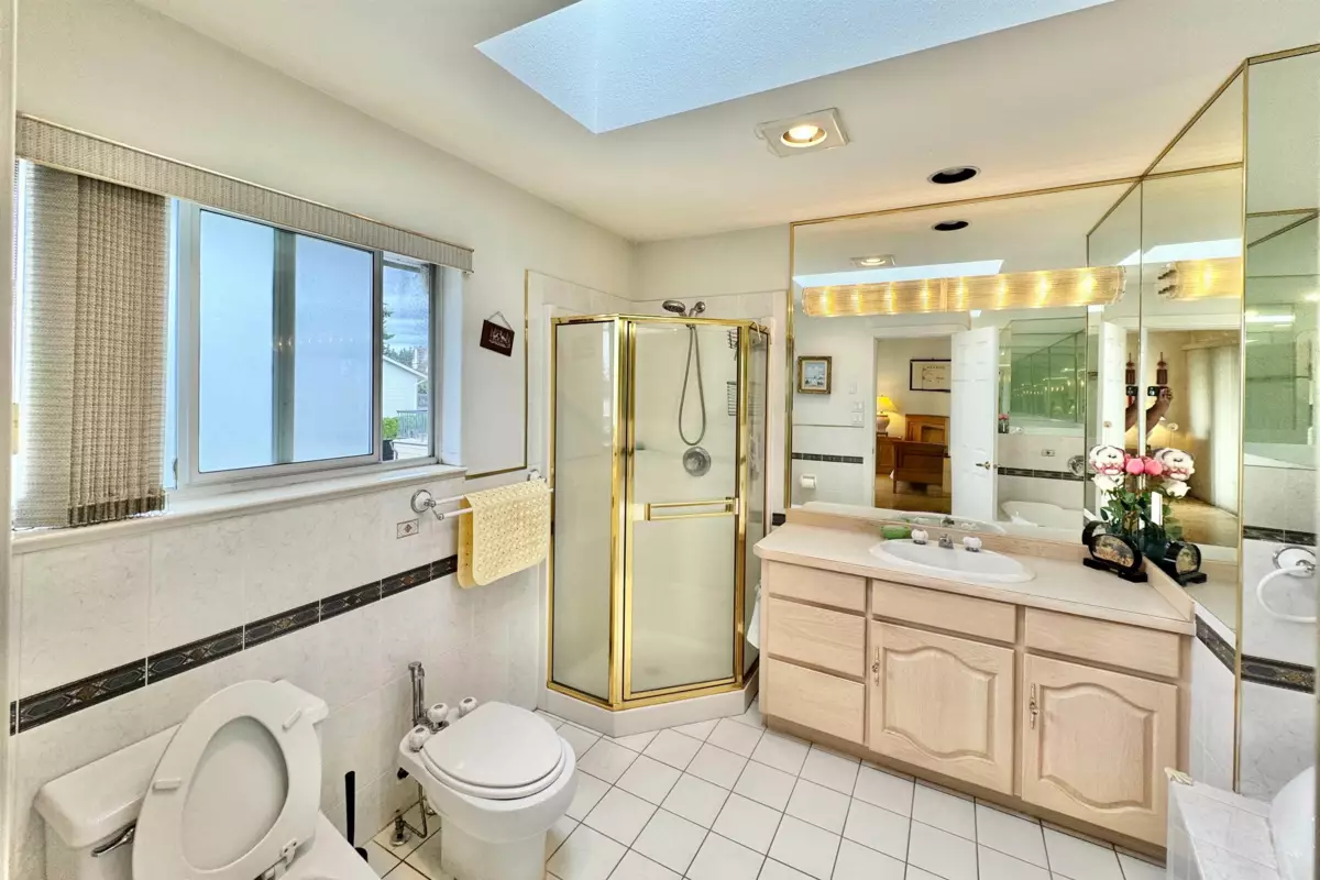 Office / Den Photo of 7091 Sussex Avenue, Burnaby, BC