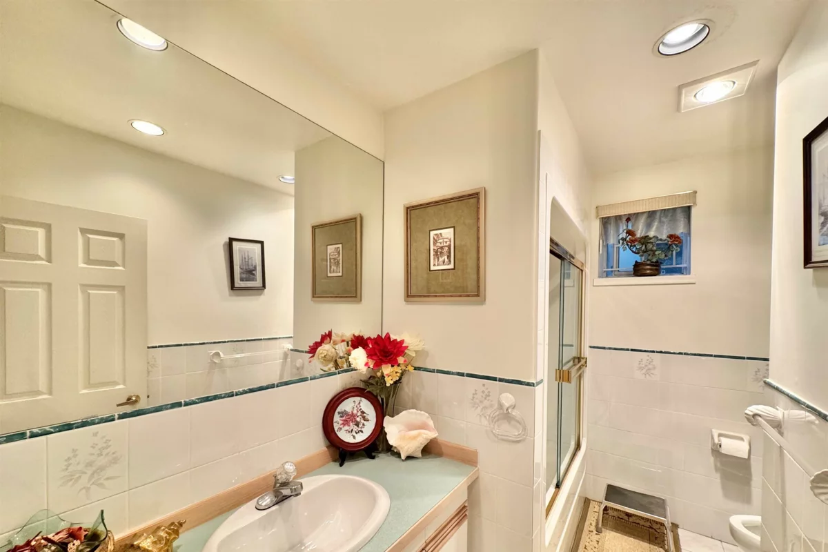 Outdoor Deck Photo of 7091 Sussex Avenue, Burnaby, BC