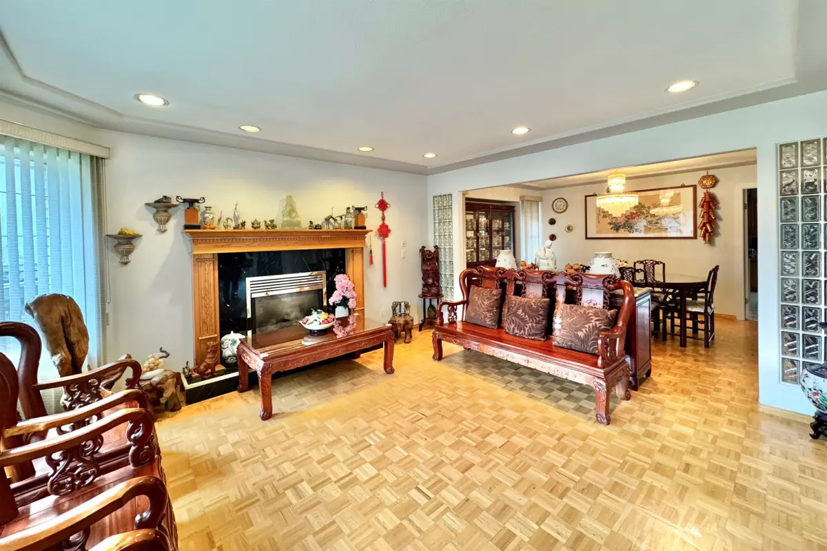 Pantry Photo of 7091 Sussex Avenue, Burnaby, BC