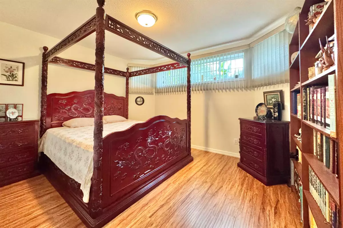 Staircase Photo of 7091 Sussex Avenue, Burnaby, BC