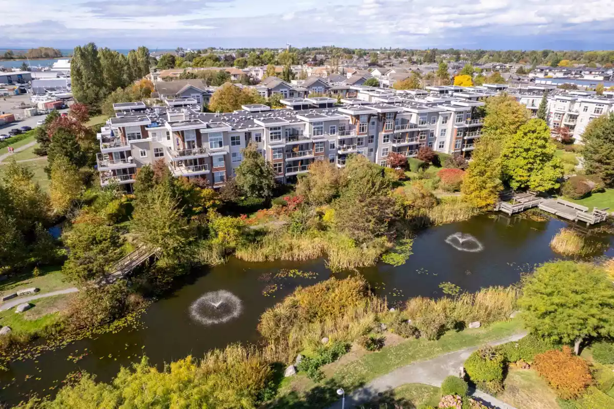 Dining Area Photo of 125 5700 Andrews Road, Richmond, BC
