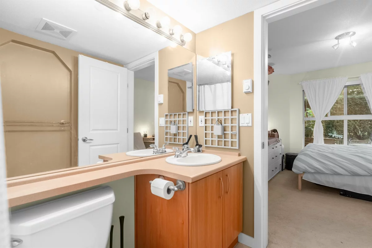 Laundry Room Photo of 125 5700 Andrews Road, Richmond, BC