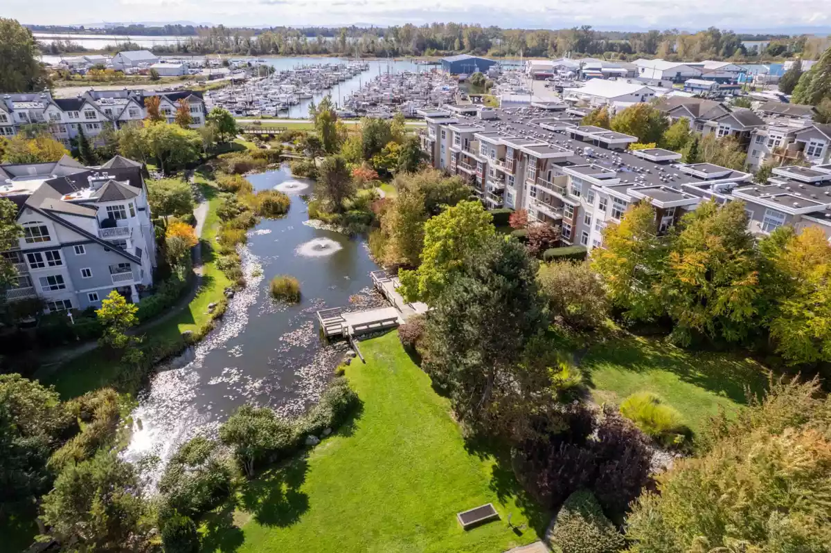 Living Room Photo of 125 5700 Andrews Road, Richmond, BC