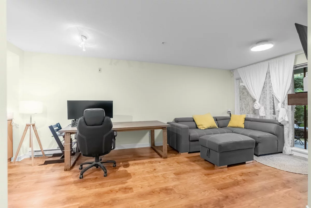 Powder Room Photo of 125 5700 Andrews Road, Richmond, BC