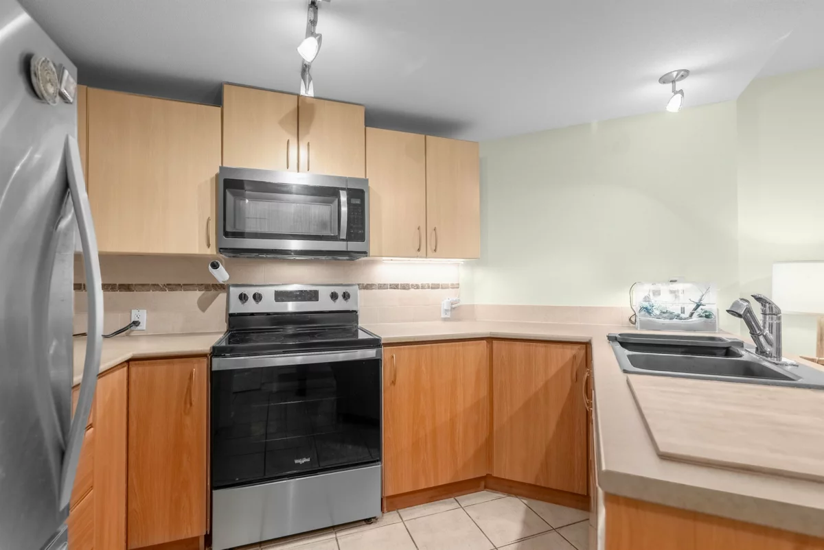 Primary Bedroom Photo of 125 5700 Andrews Road, Richmond, BC