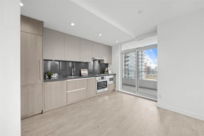 1409 6080 Mckay Avenue, Burnaby, BC, Burnaby — Apartment/Condo for sale