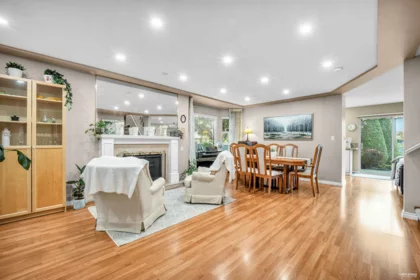102 12044 S Boundary Drive, Surrey, BC, Surrey — Townhouse for sale