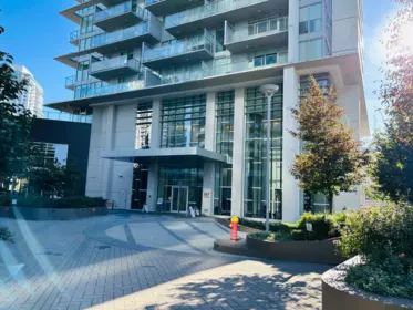 4303 567 Clarke Road, Coquitlam, BC, Coquitlam — Apartment/Condo for sale